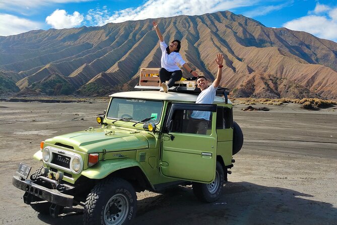1 Day - Bromo Morning Tour start MALANG or SURABAYA // 7.30-16:00 - Love Hill and the short photo stop