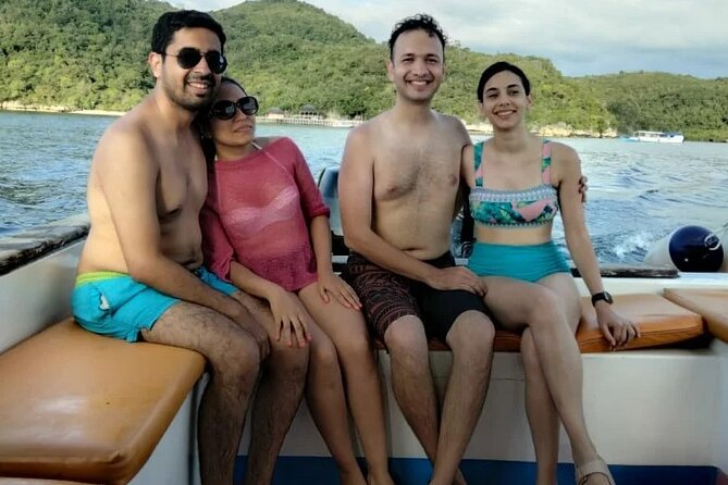 1 Day Komodo Trip by Private Fast Boat - Manta Point and the chance to snorkel with manta rays