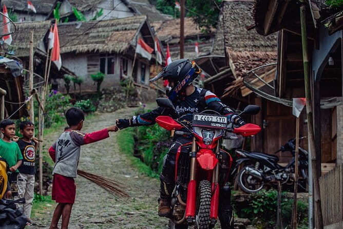 1 Day Motorcycle Tour To Citorek Banten West Of Java - Entering Citorek through protected forest