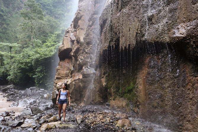 1 Day - Tumpak Sewu, Kapas Biru Waterfall, Goa Tetes cave* Tour // 07:30 - 17:00 - Booking, weather, and last checks