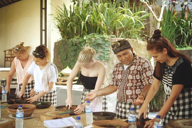 #1 Paon Bali Cooking Class with Shuttle Ubud Only - Key points to know before booking