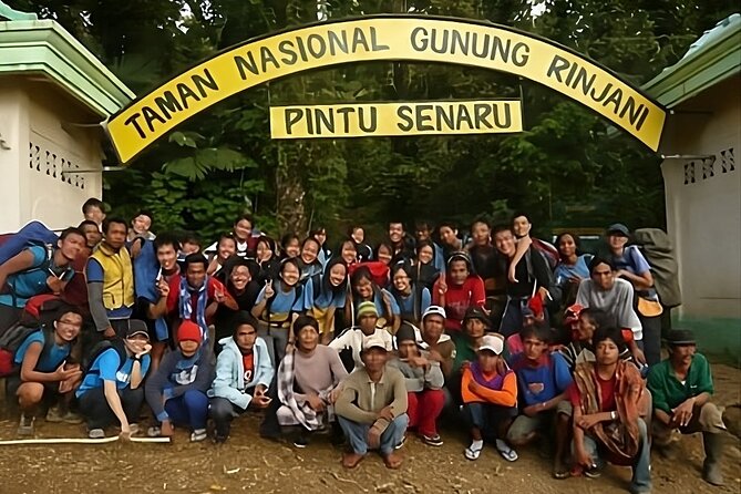 2 Day Guided Hiking to Mount Rinjani Senaru Crater Rim - Day one: coffee plantations, rainforest, and a long climb