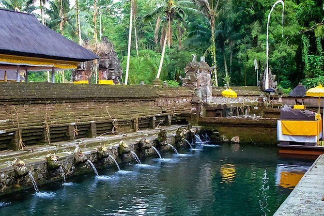 2 Days Best of Bali Famous Tour Packages - Jimbaran Bay ends the first long day