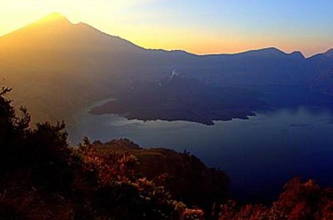 2D-1N Hiking Rinjani To Rim Senaru - Dewa Trekking - What to pack for this exact route