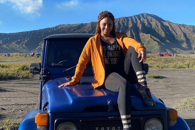 2D1N Ijen Blue Fire and Mount Bromo Sunrise Tour from Bali - Guides, drivers, and the private format