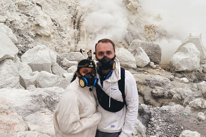 2D1N Ijen Blue Fire and Mount Bromo Sunrise Tour from Bali - Ijen Blue Fire and the seven-hour crater visit