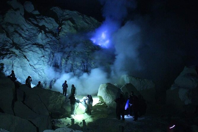 2Days - Bromo Sunrise Ijen Adventure via Malang - Ijen Crater and the pre-dawn trek