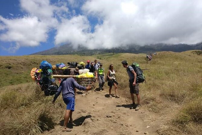 3 days 2 night trekking Rinjani to Summit and lake - Day two: sunrise at the summit