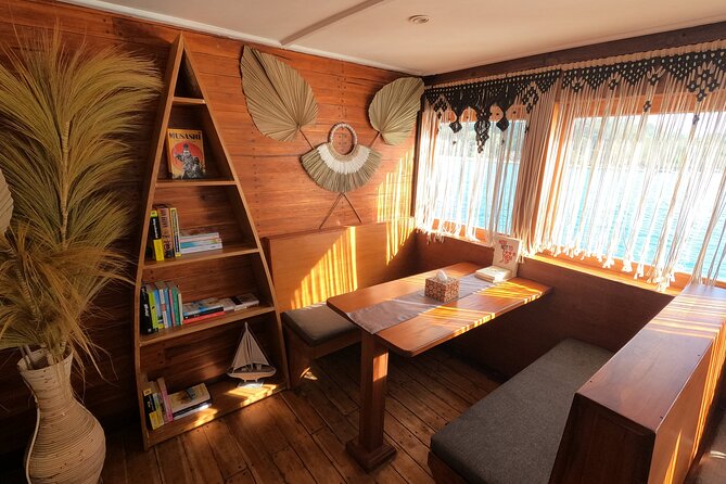 3 Days Deluxe Boat Private Cabin Sailing Trip in Komodo Island - What the $585 price really covers