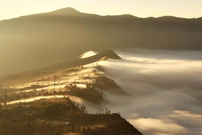 3D2N Mount Bromo Ijen Blue Fire with 4-Star Accommodation - What the three days are really like
