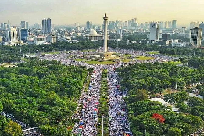 8 Hours Jakarta Private City Tour - (All Tourist Attractions) - The National Museum and Indonesia before Dutch rule