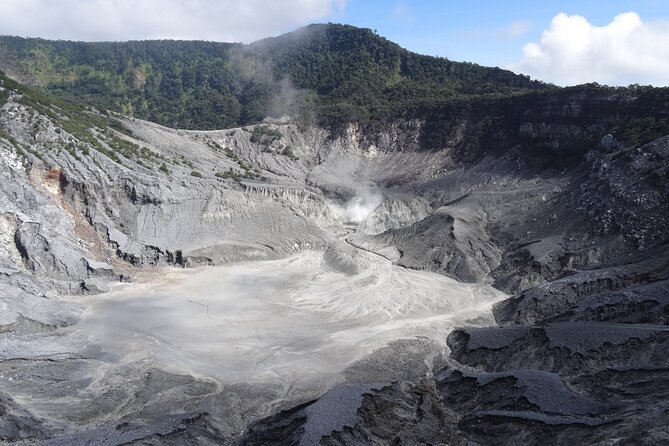 Active Volcano, Rice Field, Hot Spring, Fruit market, Tea Plantation with Lunch - Five useful things to know before booking