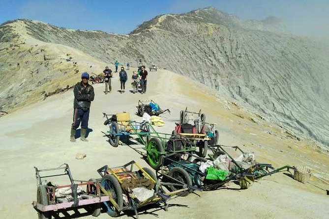 Active Volcanoes Bromo and Ijen - Start Surabaya 3 Days and 2 Nights - Why this three-day route works