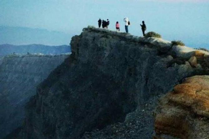 Active Volcanoes Bromo and Ijen - Start Surabaya 3 Days and 2 Nights - What the $325 price really includes
