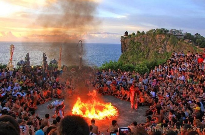 Admission Tickets for Kecak Dance & Uluwatu Temple Sunset - The Kecak and fire dance after sunset