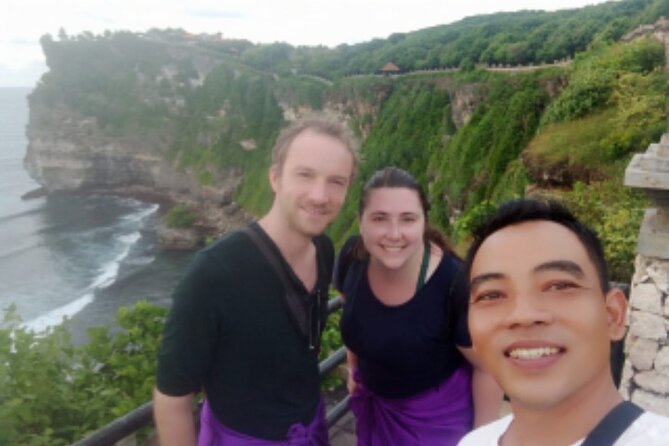 All Inclusive Kecak Dance and Uluwatu Temple Admission Ticket - Why Uluwatu works so well at sunset