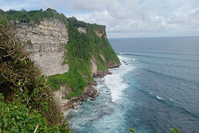 All Inclusive Kecak Dance and Uluwatu Temple Admission Ticket - Who will enjoy this evening most?