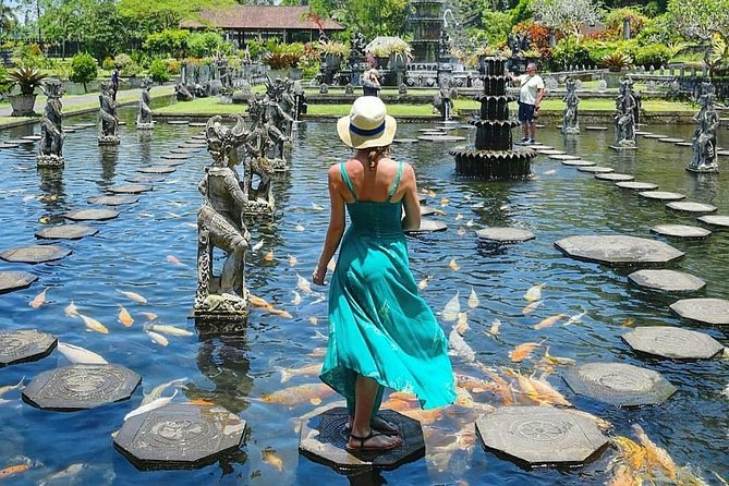 All-Inclusive Lempuyang Temple Gate Of Heaven Tour - The long road from Kuta to East Bali