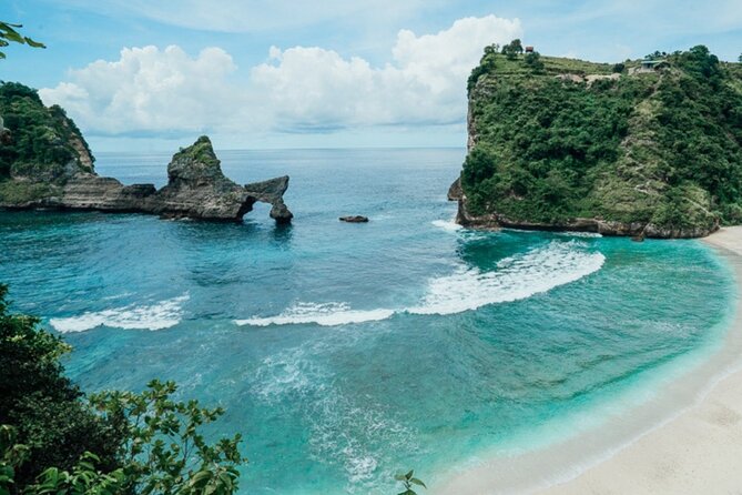 All Inclusive Nusa Penida Tour Package - Kelingking Beach and the famous T-Rex cliff