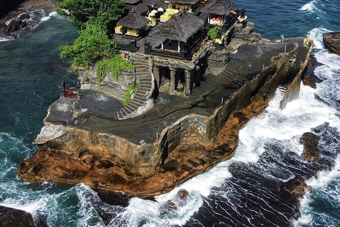 All inclusive Tanah lot & North Bali Tour: Jatiluwih, Ulun Danu - Twin Lake View, a final photo stop