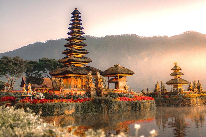 All inclusive Tanah lot & North Bali Tour: Jatiluwih, Ulun Danu - Jatiluwih Rice Terraces, one hour among the fields