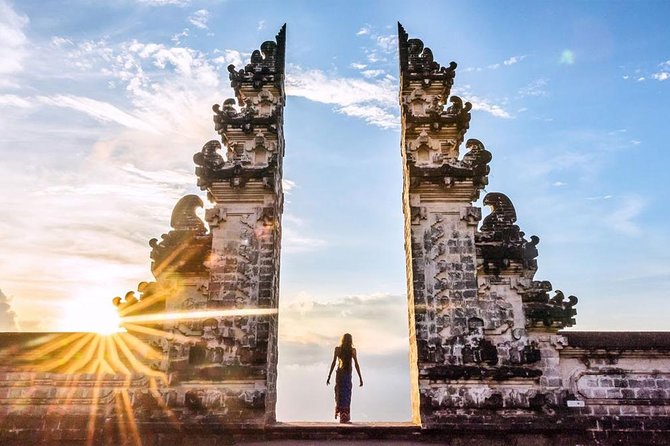 Amazing Private Tour: Lempuyang temple, Tirta gangga, Tukad cepung waterfall - Lempuyang Temple and the famous gates