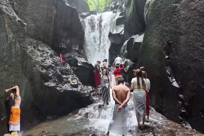 Atman Bali Journey water blessing - Taman Pecampuhan Sala Temple and its two waterfalls