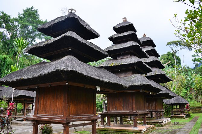 Bali 4WD Adventure WakaLand UNESCO Jatiluwih Trip in Bali Outback - Mount Batukaru and the sacred temple stop