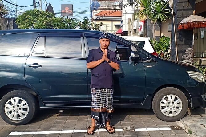 Bali Airport and Hotel Private Transfer Service - The vehicle, inclusions, and small comforts