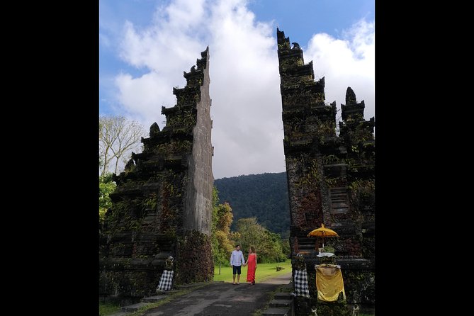 Bali Beautiful Insta with Real Bali Swing - The human side: Oki’s photo help and local advice