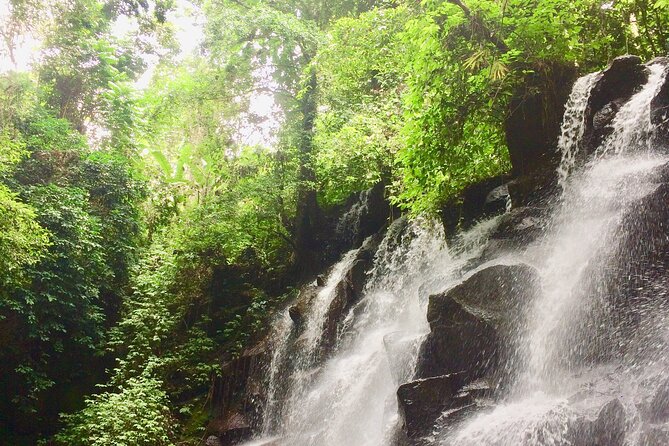 Bali best waterfall - Kanto Lampo: water over rocks