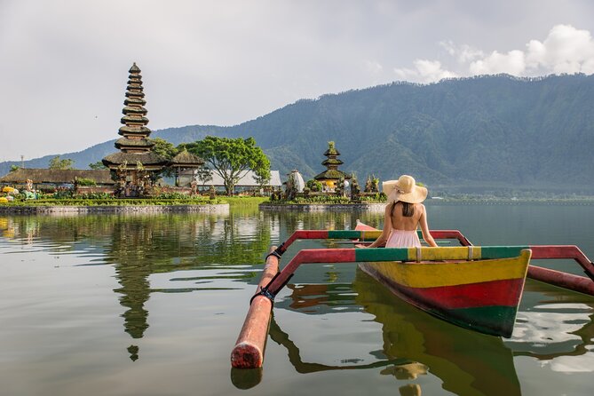 Bali Charm: Full-Day Bedugul and Tanah Lot Tour (UNESCO) - All Inclusive Tickets - Ulun Danu Beratan: Bali’s famous lake temple