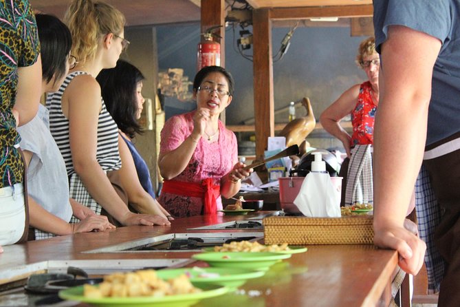 Bali Cooking Class Experience with All Inclusive - Lunch: Eating What You Prepared