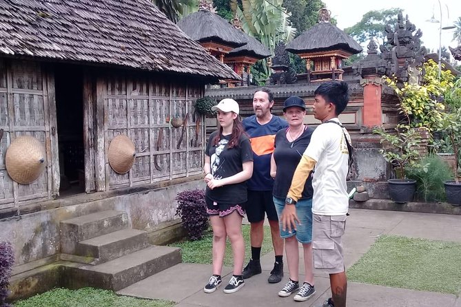 Bali Countryside Cycling Adventure - Taman Bali brings temples, water, and rice fields