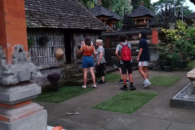 Bali Countryside Cycling Adventure - Coffee tasting and breakfast with mountain views