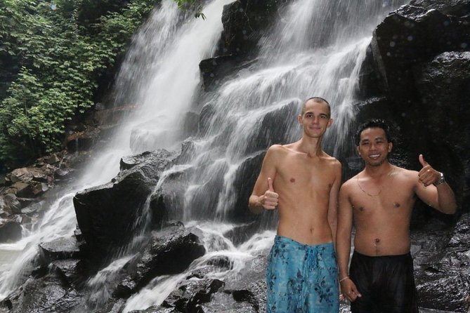 Bali Day Tour : Waterfall & Lempuyang Temple The Gate Of Heaven - Tirta Gangga: pools, history, and a change of pace