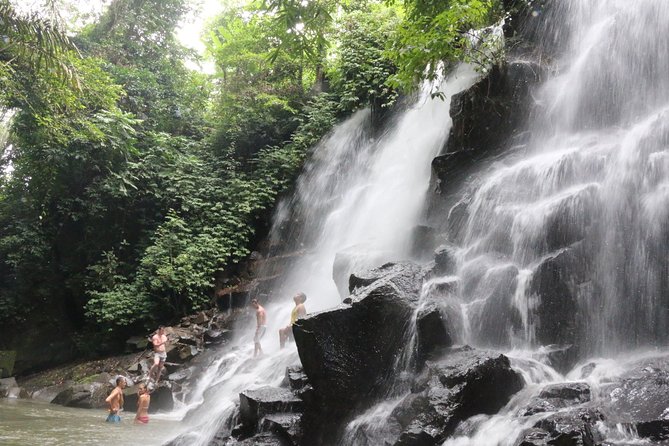 Bali Day Tour : Waterfall & Lempuyang Temple The Gate Of Heaven - Kanto Lampo Waterfall: a quick first stop