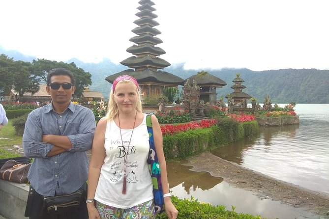 Bali (DPS) Airport arrival to Your Ubud accommodation - The private minivan ride to Ubud