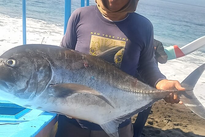 Bali: Fishing Charter Private Boat - Service, communication, and group comfort