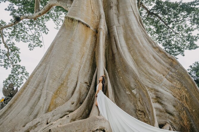 Bali Flying Dress VIP Ubud Photoshoot (Private with Professional Photographer) - Choosing your flying dress