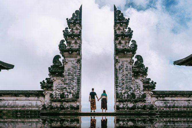 Bali Instagram: Gate of Heaven Temple Tour - Tirta Gangga’s pools, fountains, and sacred spring