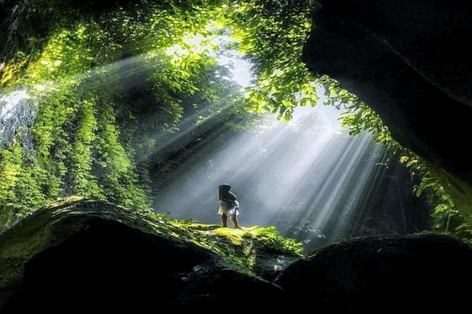 Bali Instagram Tour and Sunrise at gate of heaven - Why this Bali tour starts so early