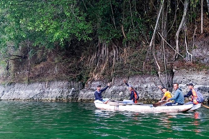 Bali Jungle Trekking and Lake Canoeing Tour - Exploring the forest between the twin lakes