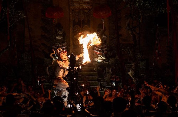Bali Kecak Fire Dance Show at Tanah Lot, Tabanan with Transport - Sunset timing and what the three hours really means