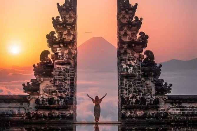 Bali Lempuyang Temple with Blue Lagoon Snorkeling - Lempuyang Temple and the Gate of Heaven