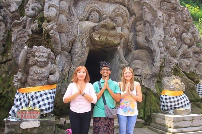 Bali Most Beautiful Temples Private Tour - Clothing, comfort, and temple manners