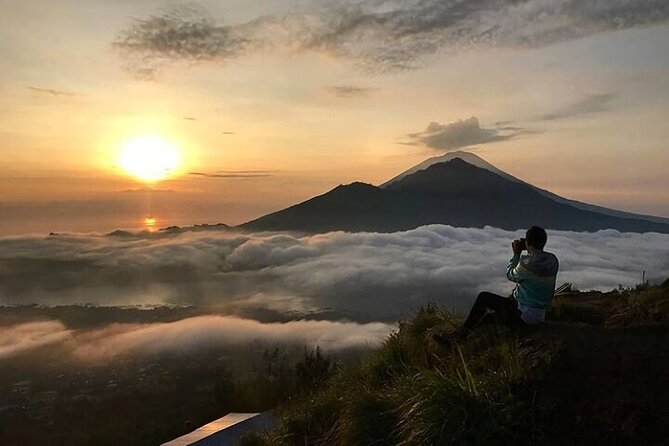 Bali Mount Batur Sunrise Hike and Natural Hot Spring - Breakfast at the mountain instead of a boxed meal
