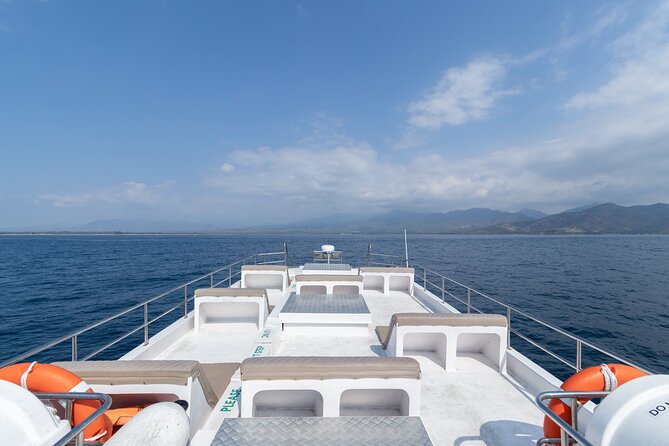 Bali (Padang Bai) to Gili Trawangan - Gili Air - Lombok (Bangsal) - The crossing from Bali toward the Gilis