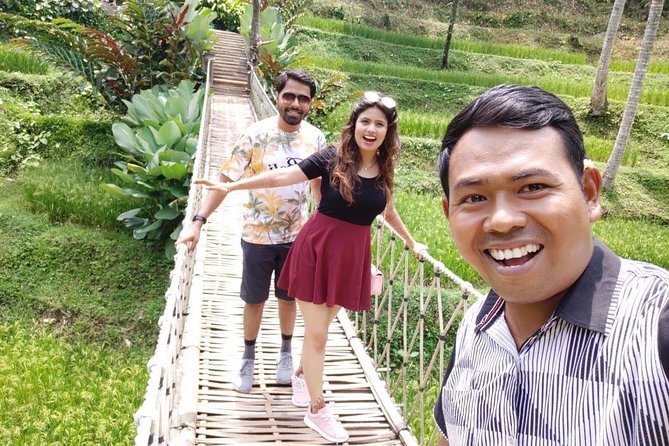 Bali Private 3 Days Tour Package Highlight - Day 1: crafts, Batuan Temple, and the Mount Batur view