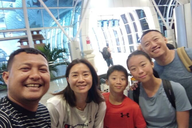 Bali Private Airport Pickup – Exclusive Arrival Transfer - Welcome drink, Wi-Fi, and the Bali travel catalog